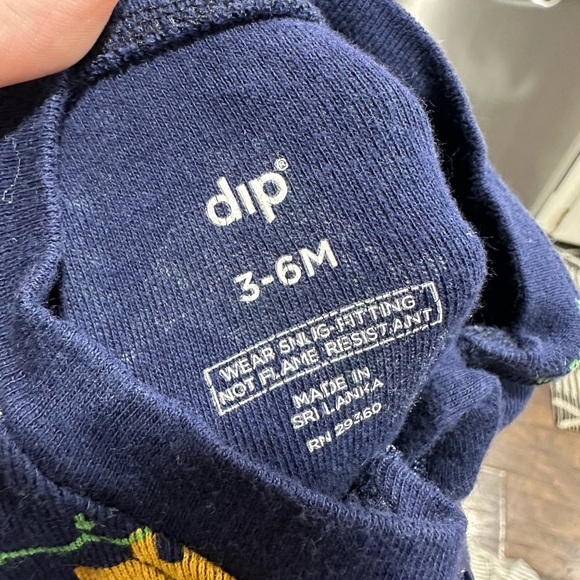 Bundle of baby boy One Piece Footies pajamas - Picture 6 of 7